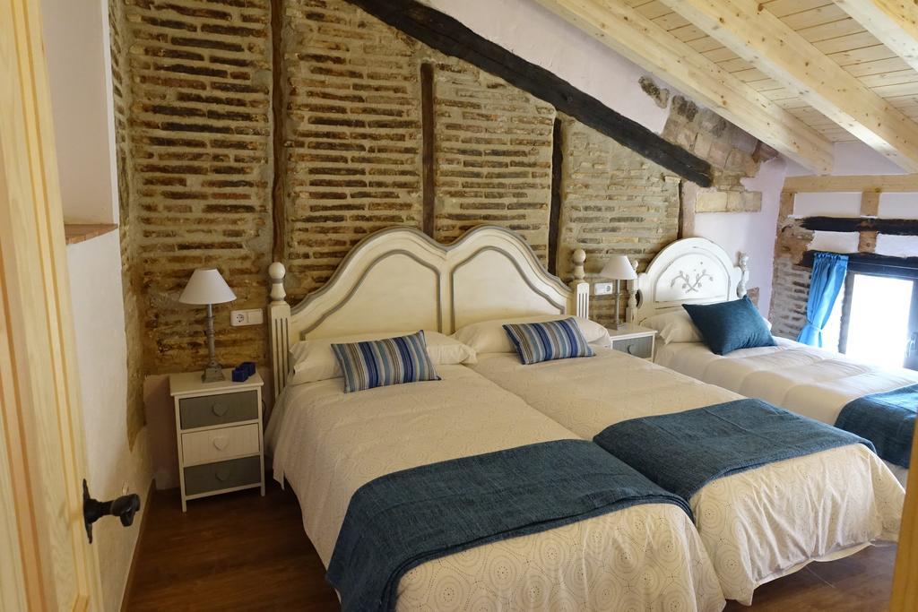 Apartamentos La Dama Azul Ágreda الغرفة الصورة