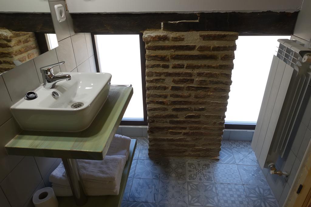 Apartamentos La Dama Azul Ágreda الغرفة الصورة