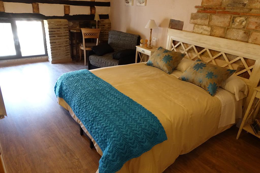 Apartamentos La Dama Azul Ágreda الغرفة الصورة